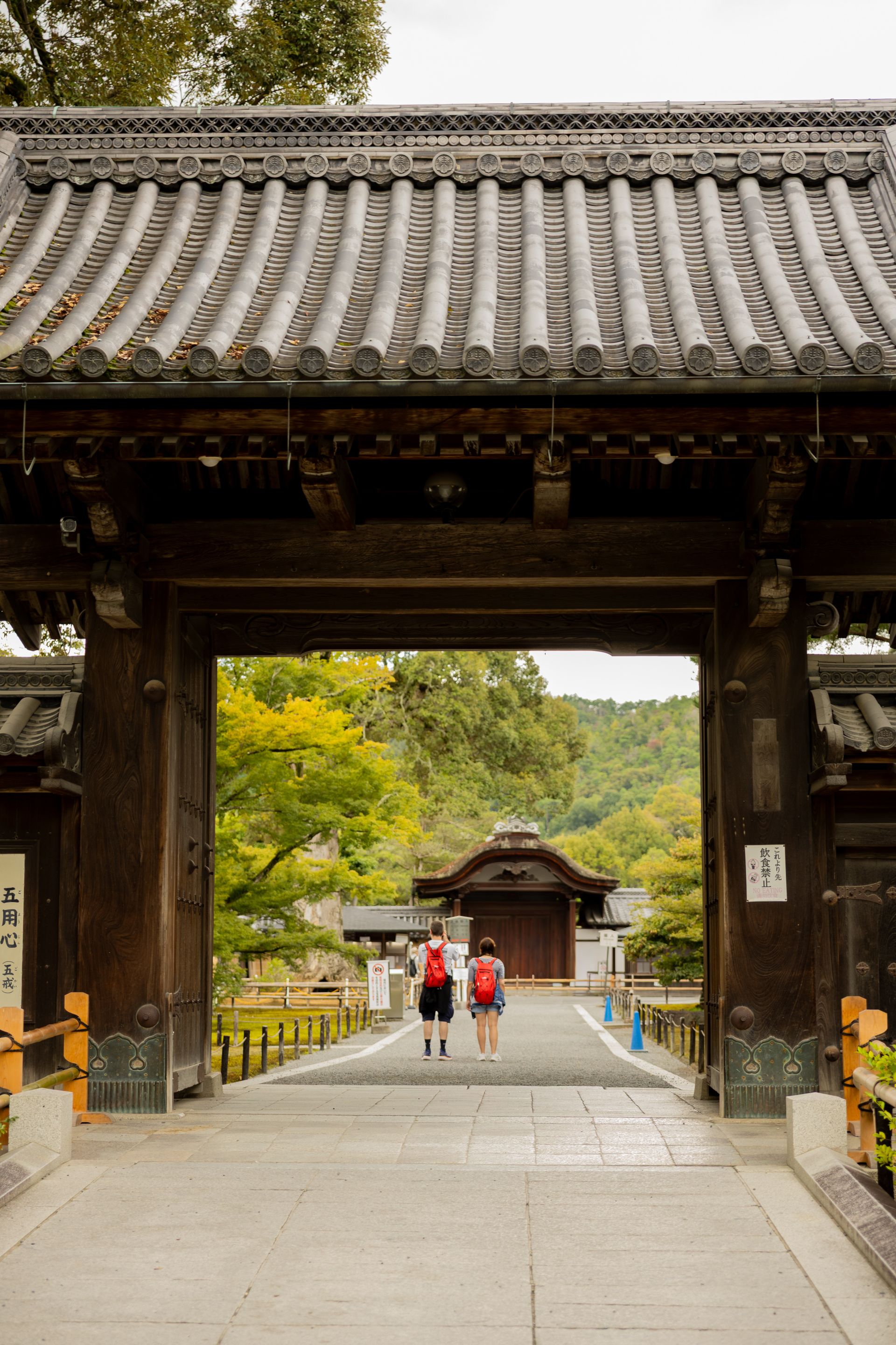 南禅寺的水道桥与山门