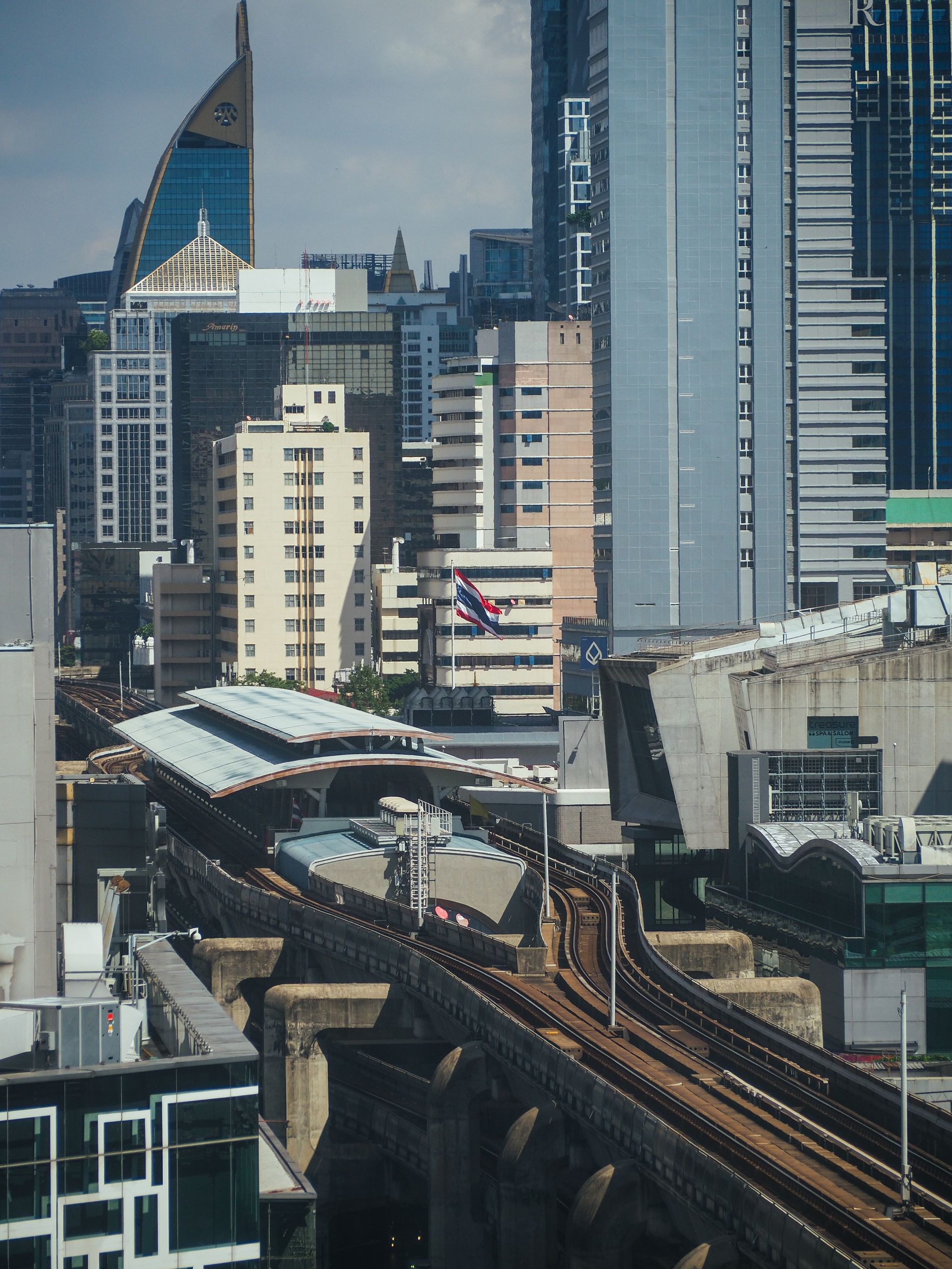 从暹罗站俯瞰曼谷街道