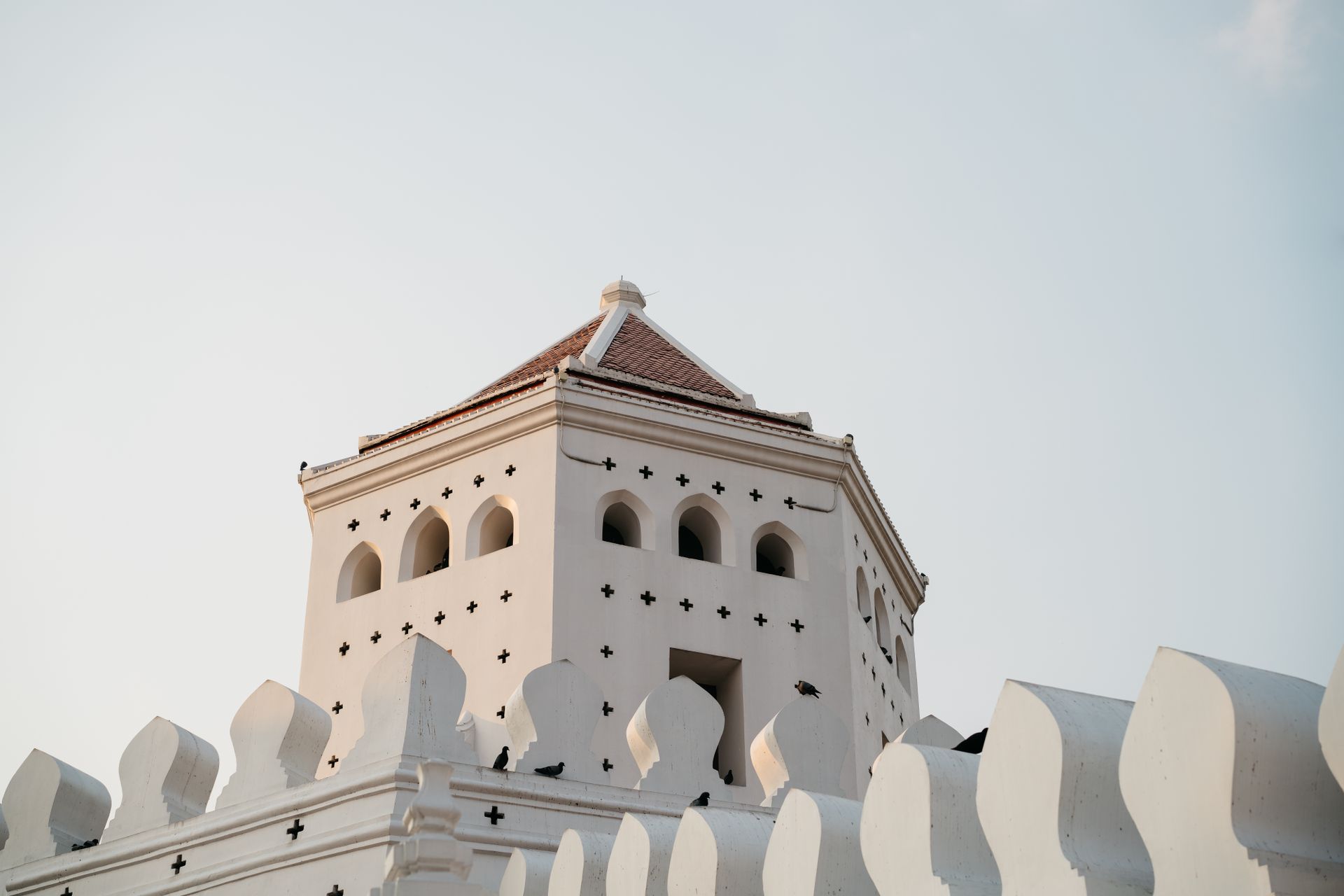Historic Phra Sumen Fort in Bangkok, showcasing traditional Thai architecture.